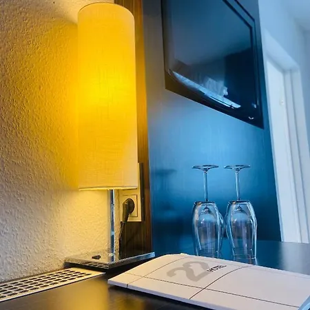 Hotel 22 *