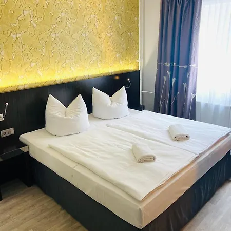 22 Hotel