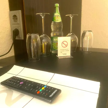 Hotel 22 *