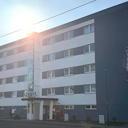 Hotel 22